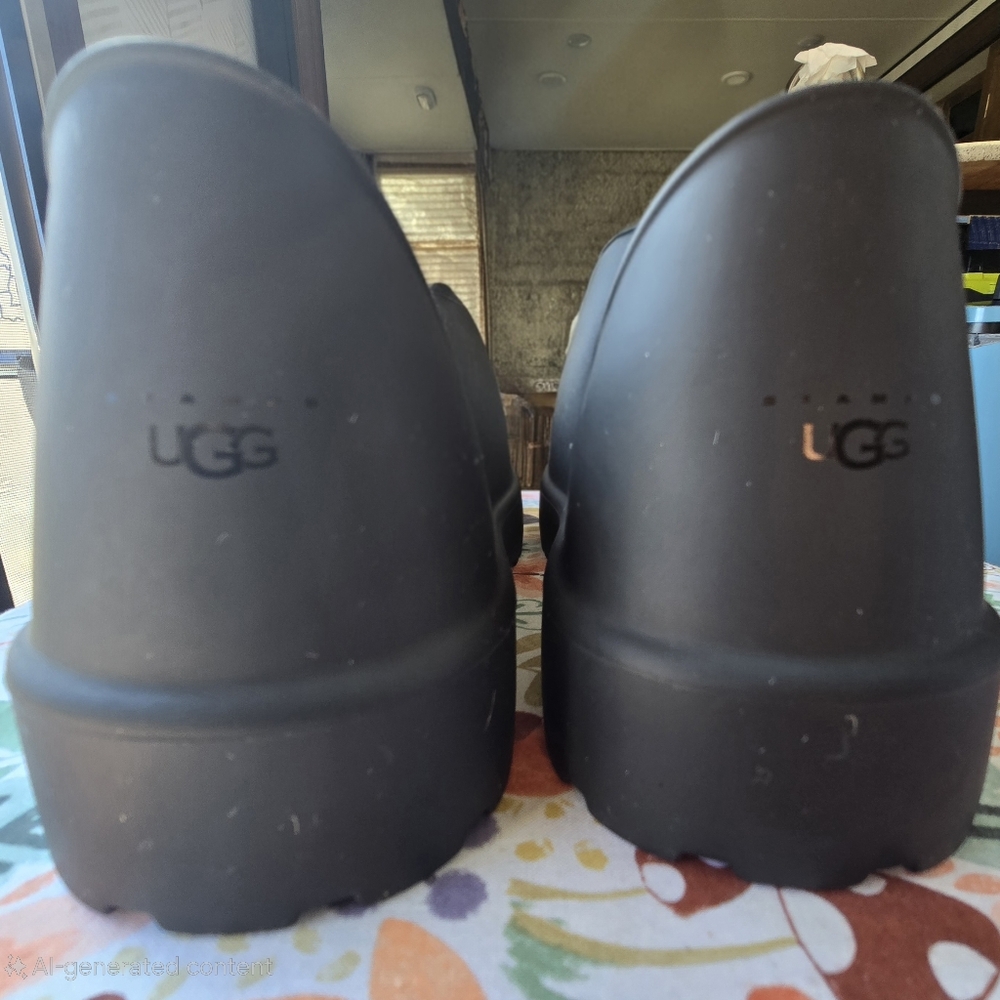 UGG Black Boot Covers - Picture 5 of 10